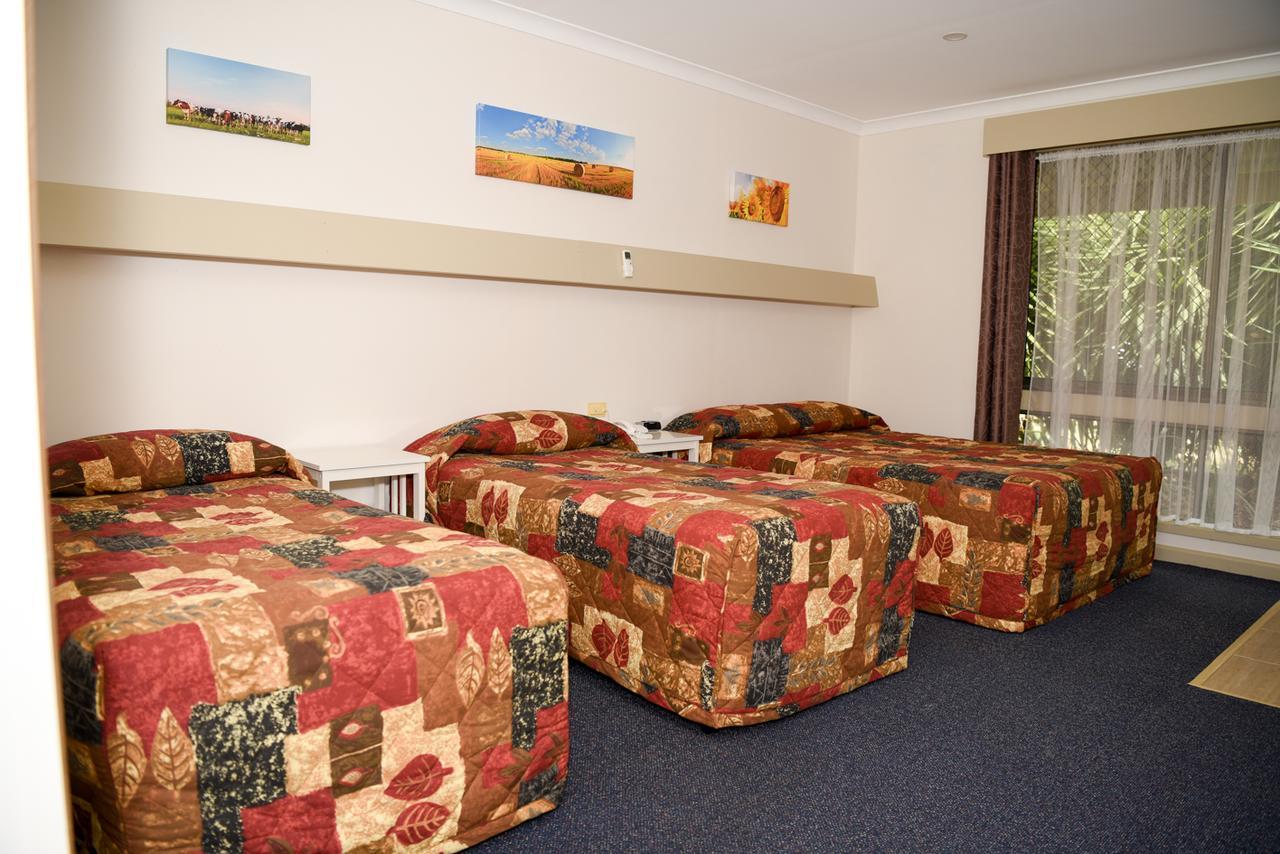 Culcairn Motor Inn Exteriör bild